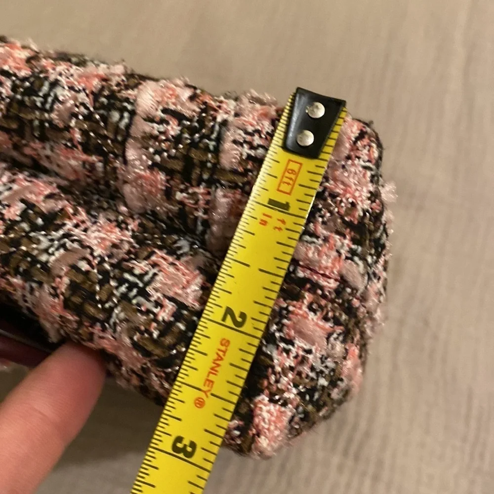 Kate Spade beautiful tweed shoulder / crossbody bag. Like new.